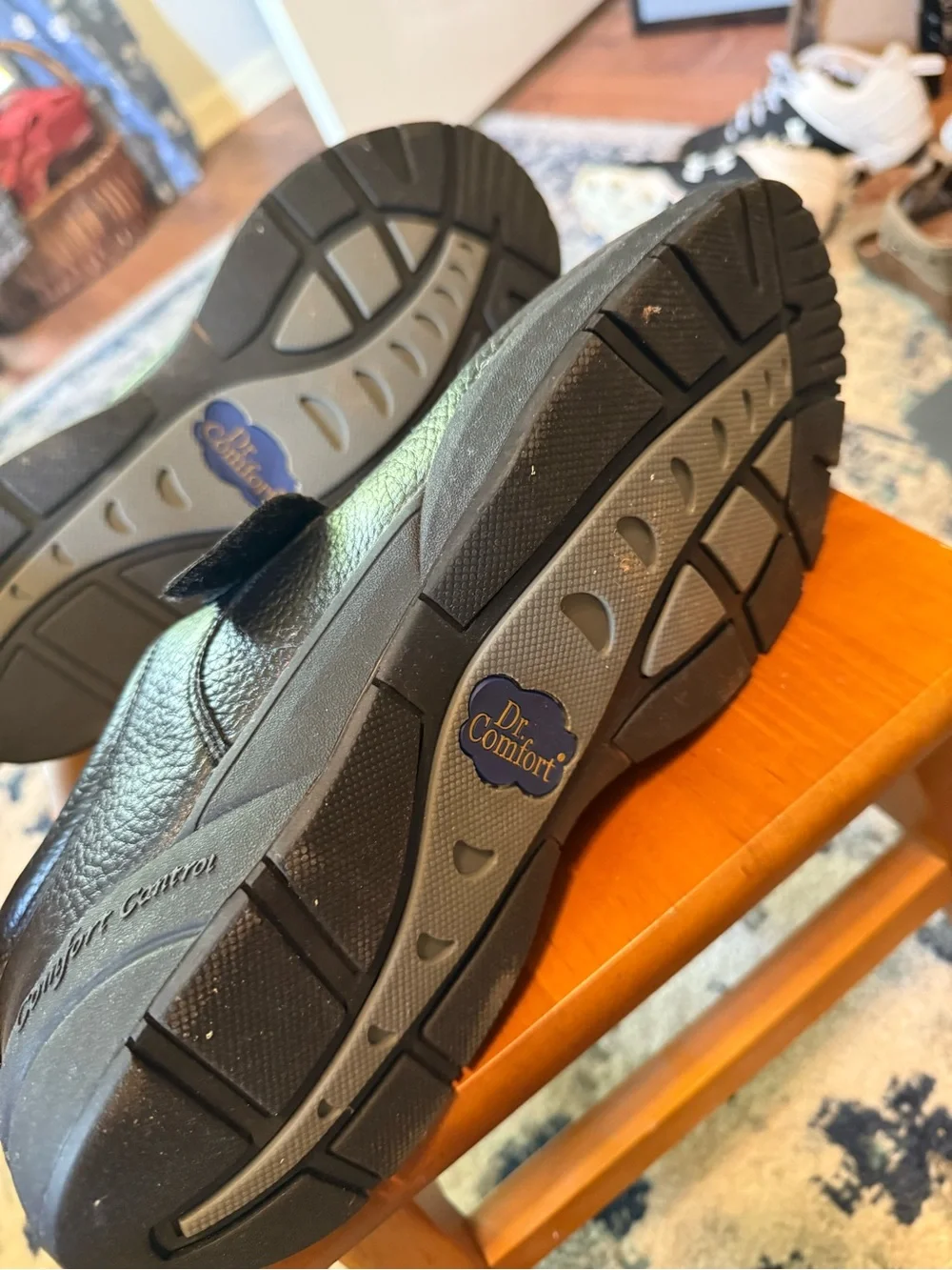 Men's Dr Comfort Diabetic shoes-  Black Leather Velcro Comfort size 13.5 XW